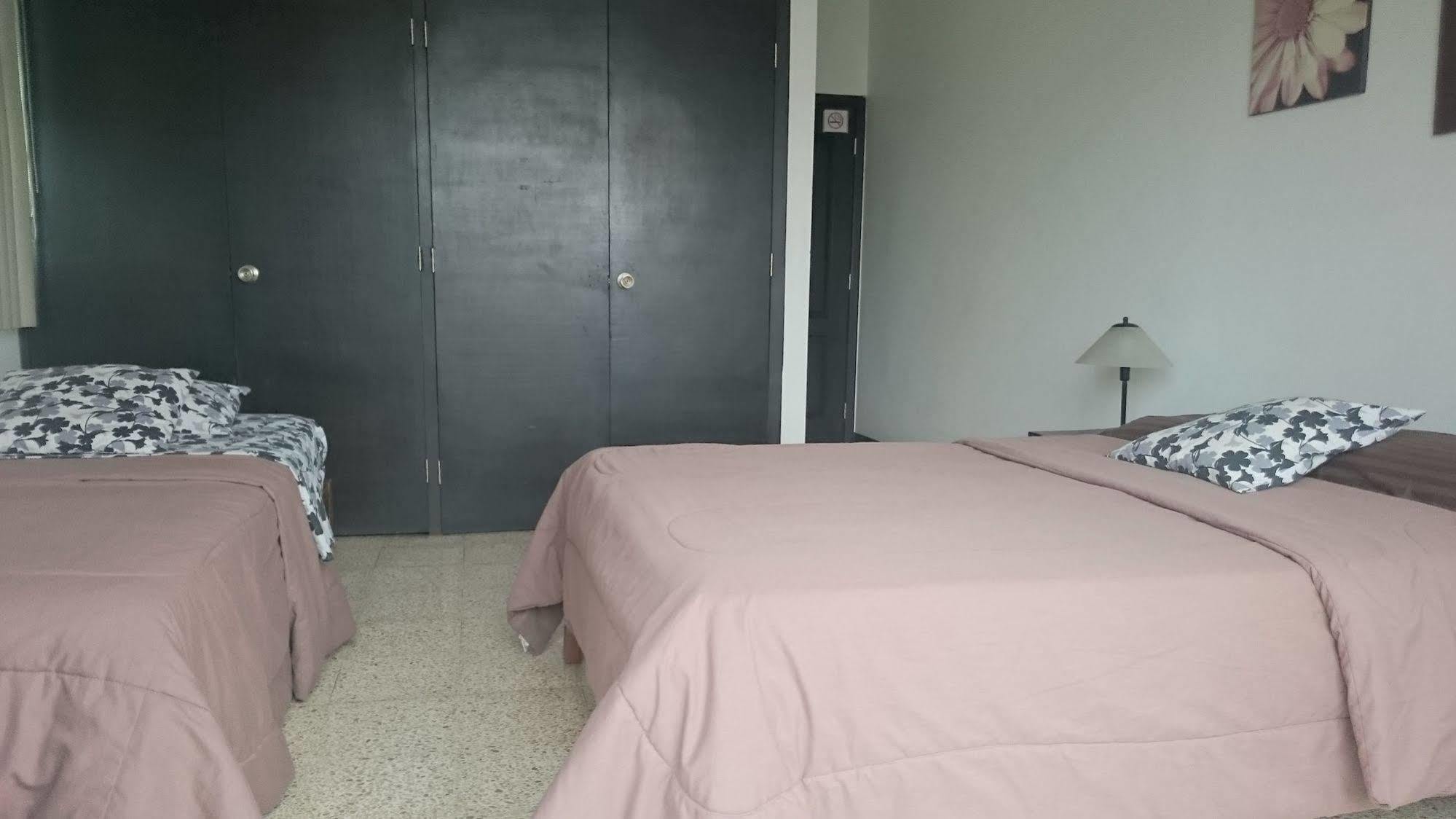 Casa De Romero Guayaquil Extérieur photo